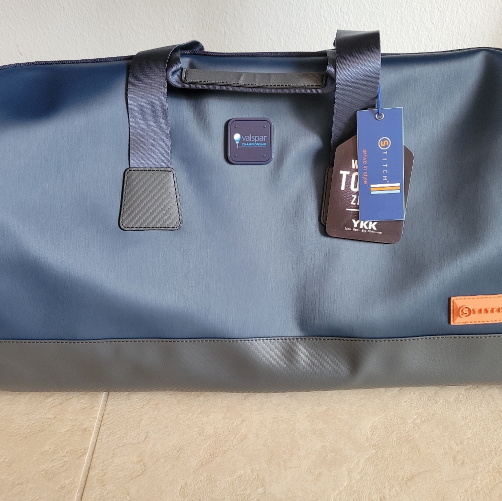 Stitch Ultimate Garment Bag